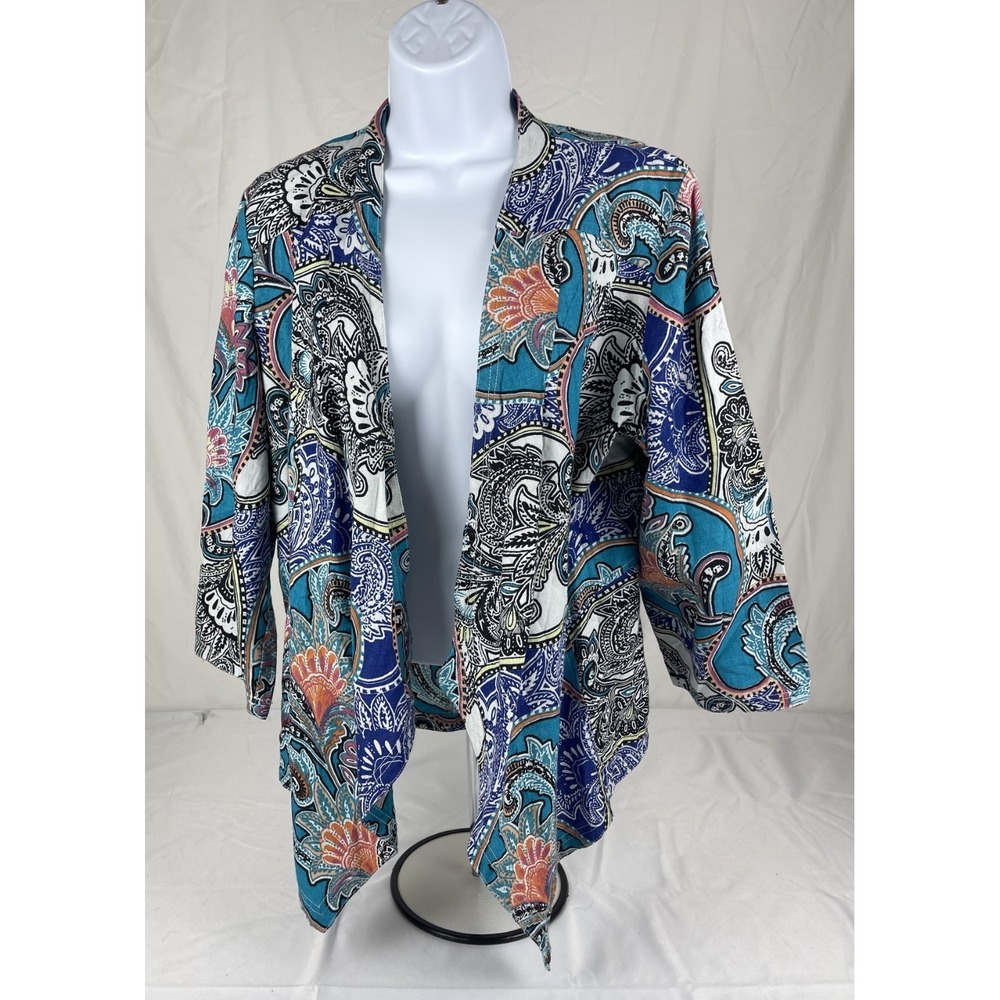 CHICOS ARTISTIC PAISLEY PRINT LINEN BLEND DRAPED OPEN FRONT WITH 3/4 SLEEVES‎
